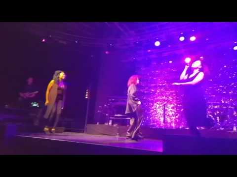 (Live in Milan) Jess Glynne Acapella With Holly Petrie and