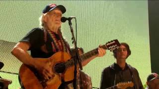 Willie Nelson - It&#39;s All Going to Pot (Live at Farm Aid 30)