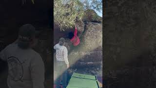 Video thumbnail of Roke, 6b. Albarracín