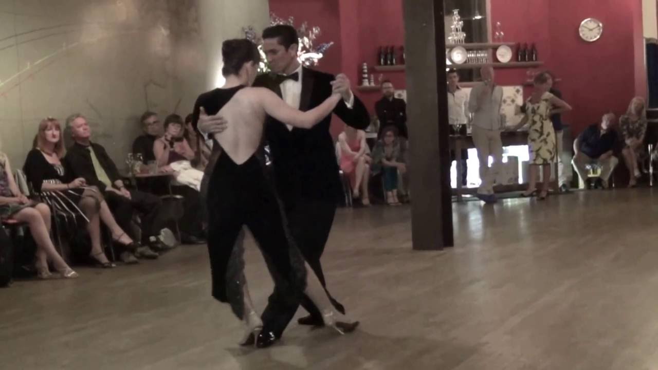 Juliano Andrade y Paula Emerick - Holanda (2/3) - Toda mi vida - Aníbal Troilo