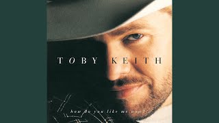 Country Comes To Town
