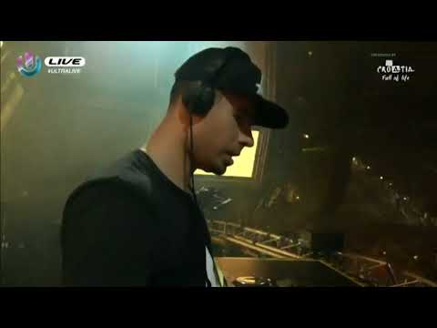 Afrojack & MC Ambush - Step Back [Ultra Europe 2018 Live]