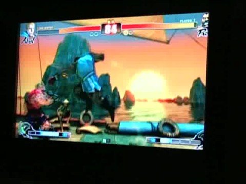 SF4 at Arcade Infinity second final R2 - Ron vs. Combofiend