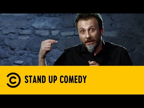 Stand Up Comedy: Sentirsi migliori degli altri - Giorgio Montanini - Comedy Central