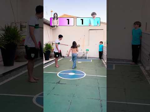 ELA CONSEGUIU GANHAR DO MEU IRMÃO NO DESAFIO DO TRAVESSÃO!😱