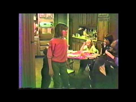 Clarissa Thanksgiving 1985.mp4