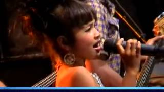 Download lagu RADESTA SIDOARJO *Aku Tak Butuh Cinta - Tasya Rosmala *(candi-SDA,070412) mp3
