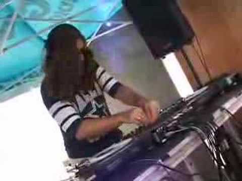 DJ Tommie Sunshine at Piknik Electronique in Montreal