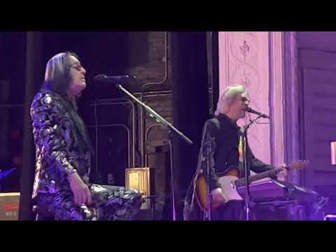 Todd Rundgren & Daryl Hall - Can We Still Be Friends - Orpheum Theater - Boston, MA 4/11/22