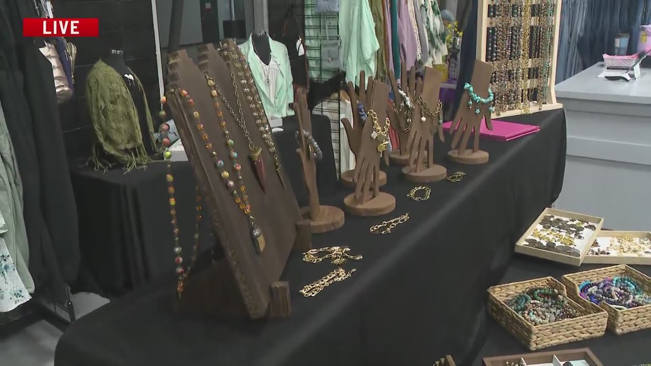 2 Harts Boutique at a Clive spring shopping event