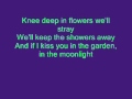 Tiny Tim - Tiptoe through the tulips lyrics 