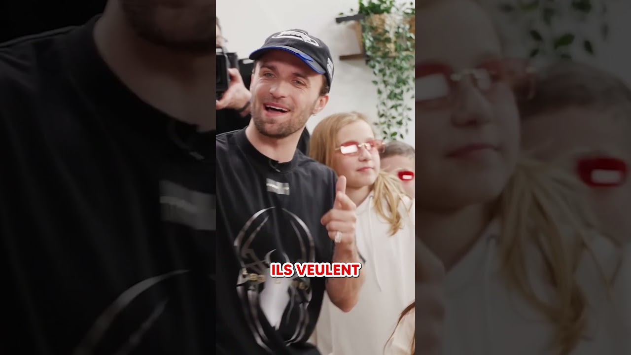 Des abonnés débarquent pour me demander des autographes thumbnail