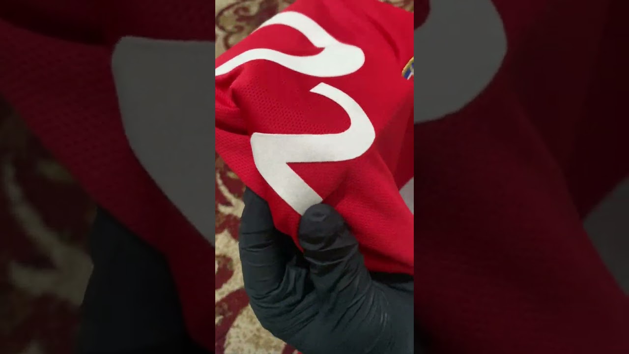 Unboxing Arsenal Home 2003/2004 Football Jersey from paninfootball.com