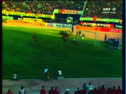 1977 (October 30) Turkey 0-Austria 1 (World Cup Qualifier).mpg