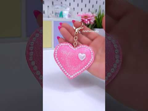 Cute heart keychain idea 💖 Easy craft ideas 💖 #diy #craft #artandcraft #art #gift