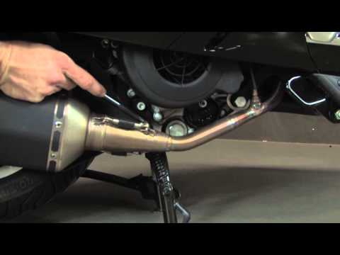 Akrapovic Performance Exhaust on Vespa 946!