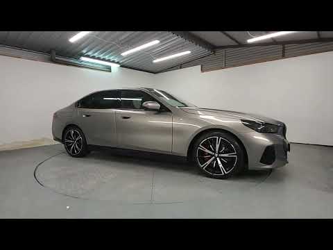 BMW 5-Series 520i M Sport Pro - Image 2