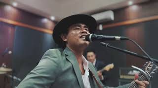 Pineapple Can Sing • 5 Piece Band | Edward Sharpe - Home