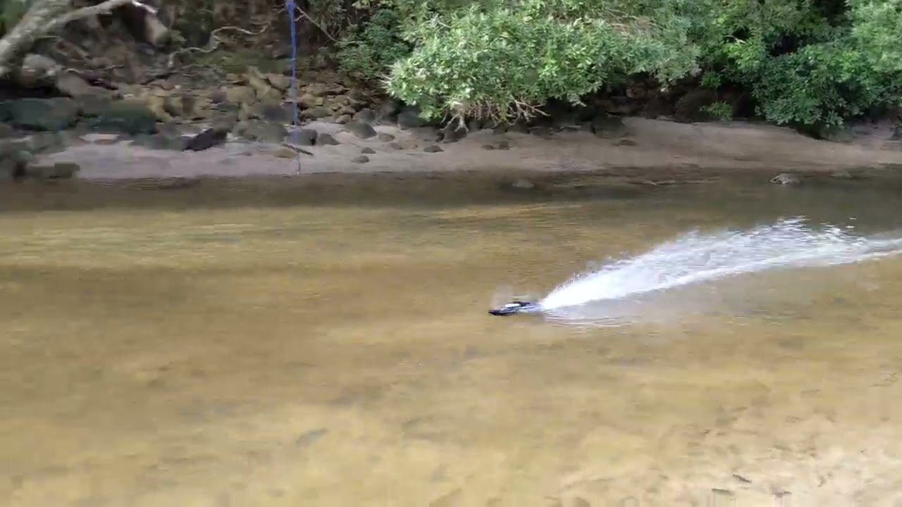 RC loď WL916 brushless