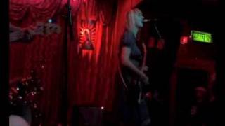 The Muffs Forget the Day - Alex&#39;s  Bar Long Beach, Ca 15 Aug 2009