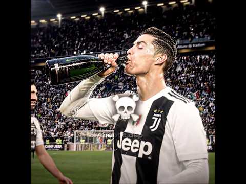 Ronaldo Wasn't Supposed To Drink Alcohol But....☠️