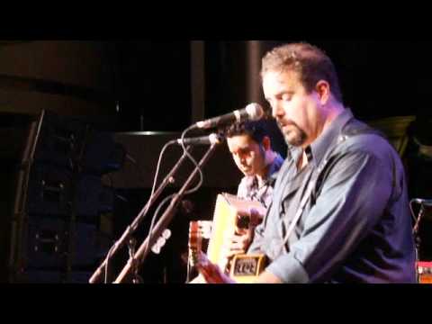 Raul Malo Sweet Dreams-H.264 for iPod video and iPhone 640x480.m4v