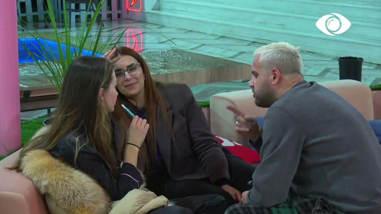 E dua me gjithë shpirt”/ Luizi bisedon me Kiarën dhe Tean