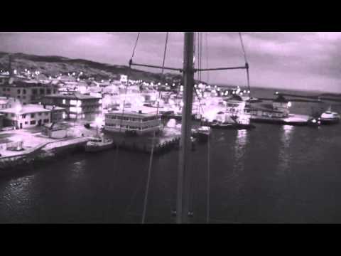 Départ de Saint-Pierre - Expédition Tara Oceans Polar Circle - 26 nov 2013