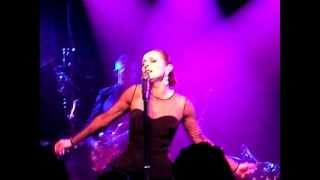 lisa stansfield live scala london 2012 down in the depths and been around the world.MP4