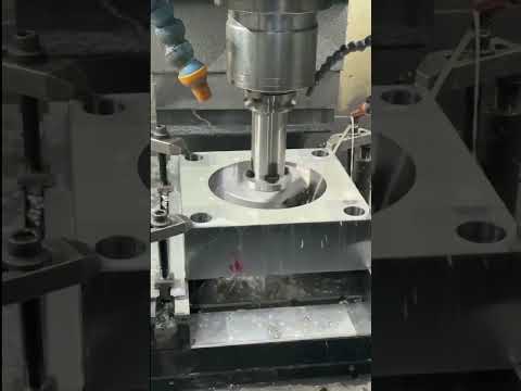 Double precision boring tool, efficiency improvement is not a little bit #cnc #mould