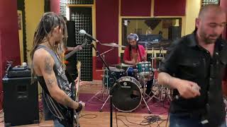 Nahuel Fusco - Los Inesperados Punk - Covers Rambla Sur (Buitres) y Mi Voz (Mal Momento) Ensayo