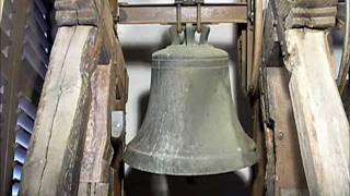 preview picture of video 'Kleine Glocke der Jakobuskirche Auenstein'