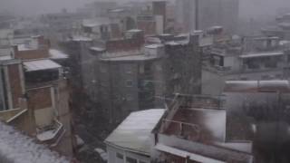 preview picture of video 'Nevada en L'Hospitalet - 08/03/2010'