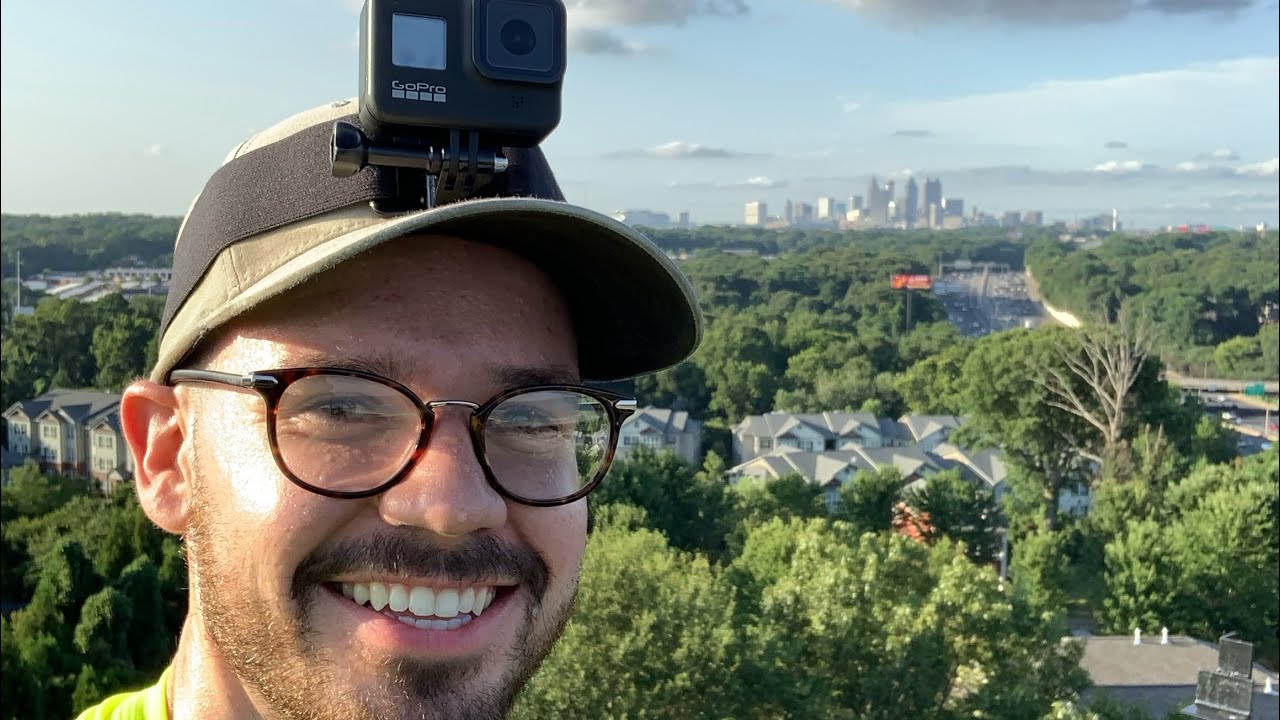Climbing a 100ft Billboard (Urban Climbing)