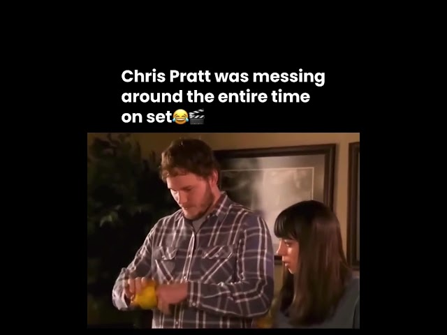 Chris Pratt IMPROV Lines Create HILARIOUS Parks & Recreation BLOOPERS! SDDEFAULT Thumbnail