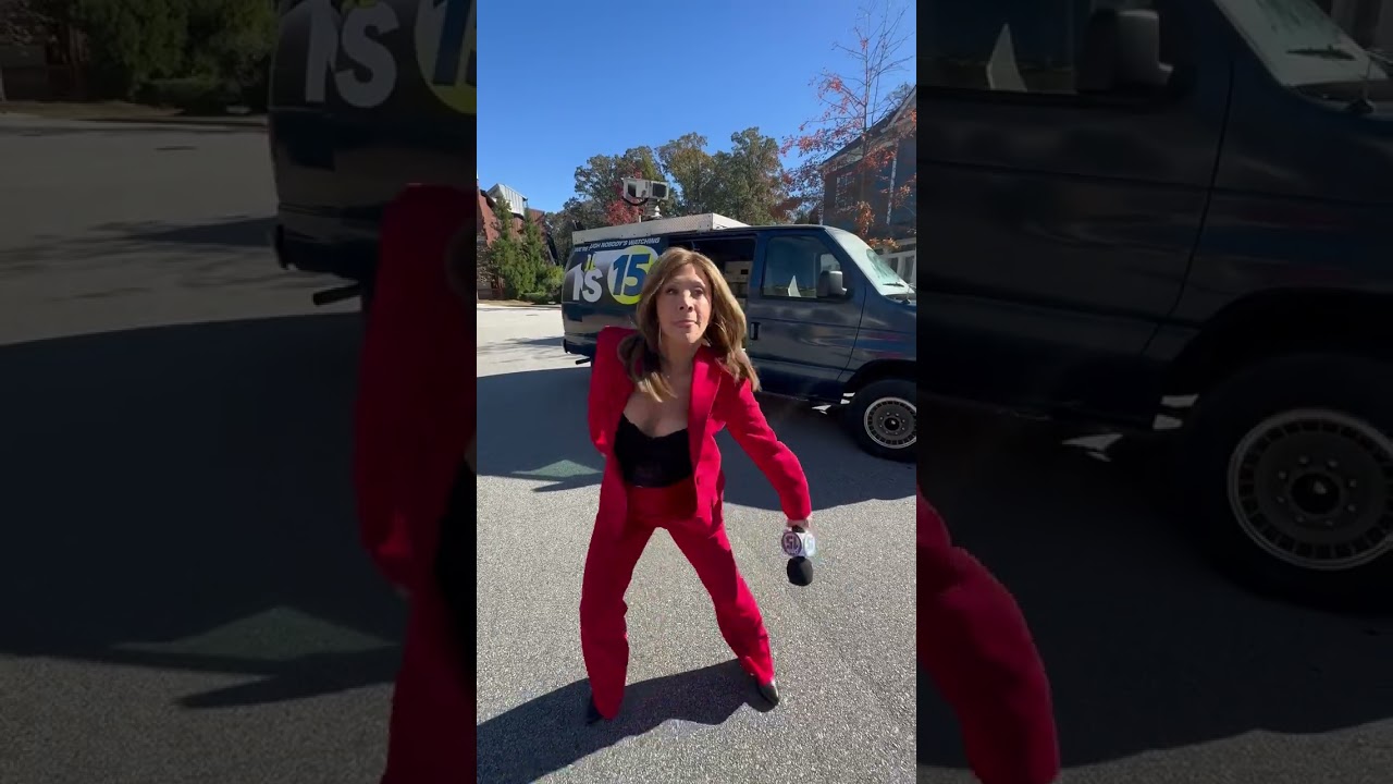 They don’t even need a ball to throw down.