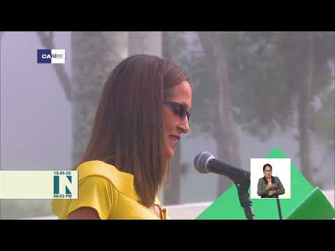 Tributo a Vilma Espín en el mausoleo del Segundo Frente Oriental Frank País