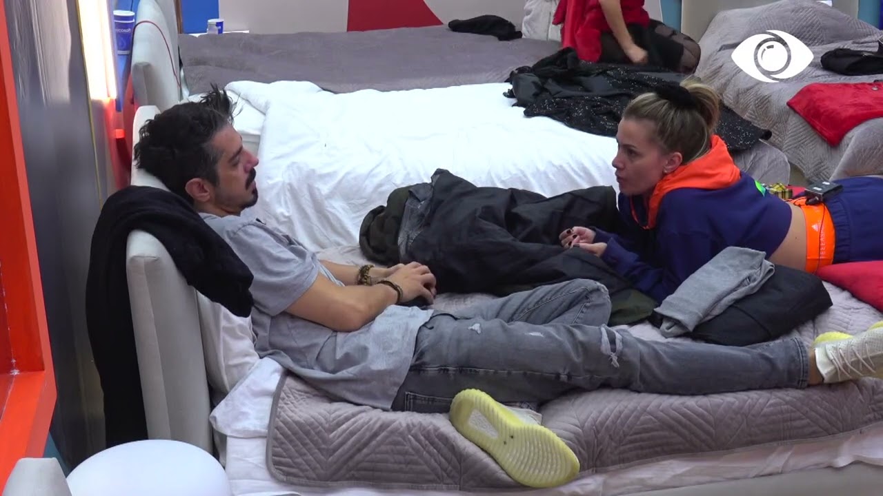 Mos ji kaq kërkuese me Kristin/ Amos i drejtohet Oltës