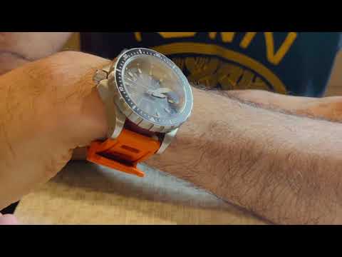 On wrist review of the Marathon JSAR, a real military diver!  Seiko & Breitling killer? Possibly! :)