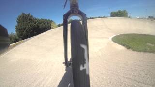 preview picture of video 'Chartres BMX en roue libre'