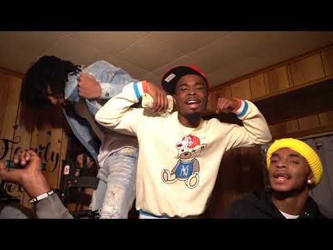 Str82It Iriese "Flexed Up"