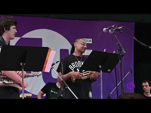 Play Video Youtube Video