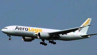 preview picture of video 'Boeing 777F landing at Leipzig/Halle airport'