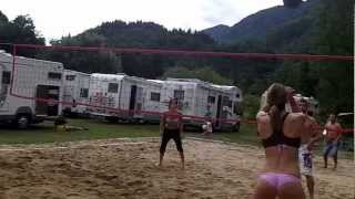 preview picture of video 'Beach Volley in soggettiva (Varallo Sesia, Piemonte - 23/07/2011)'
