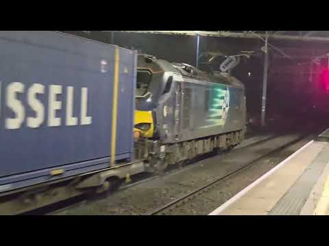 4S45 - DRS88s - 88003 Genesis on duty on the late Cobelfret Russell service to Coatbridge tonight