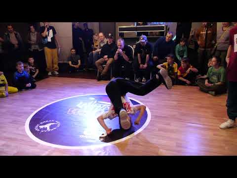 semifinal 10-13 bboy Monster vs Kesl - брейкданс батл WINTER WARS 2020