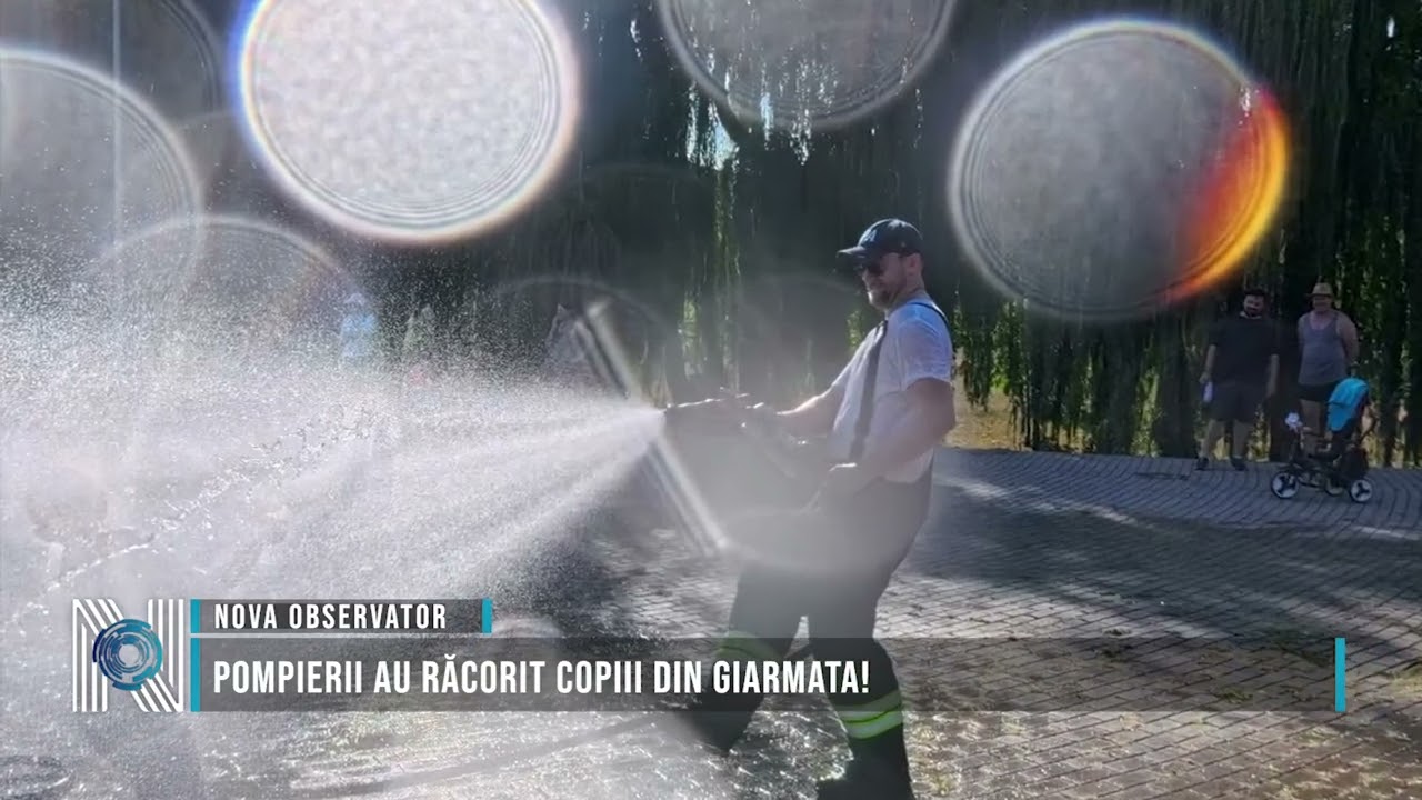 Pompierii au răcorit copiii din Giarmata!