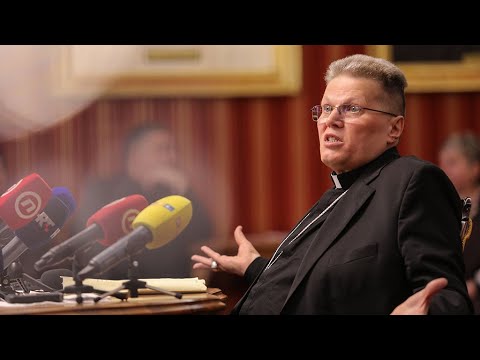 Nadbiskup Hranić o svećeniku pedofilu: "Da sam ga maknuo, srušio bi mu se svijet"