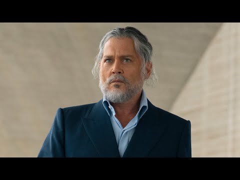 Johnny Depp UNRECOGNIZABLE in Hollywood Return