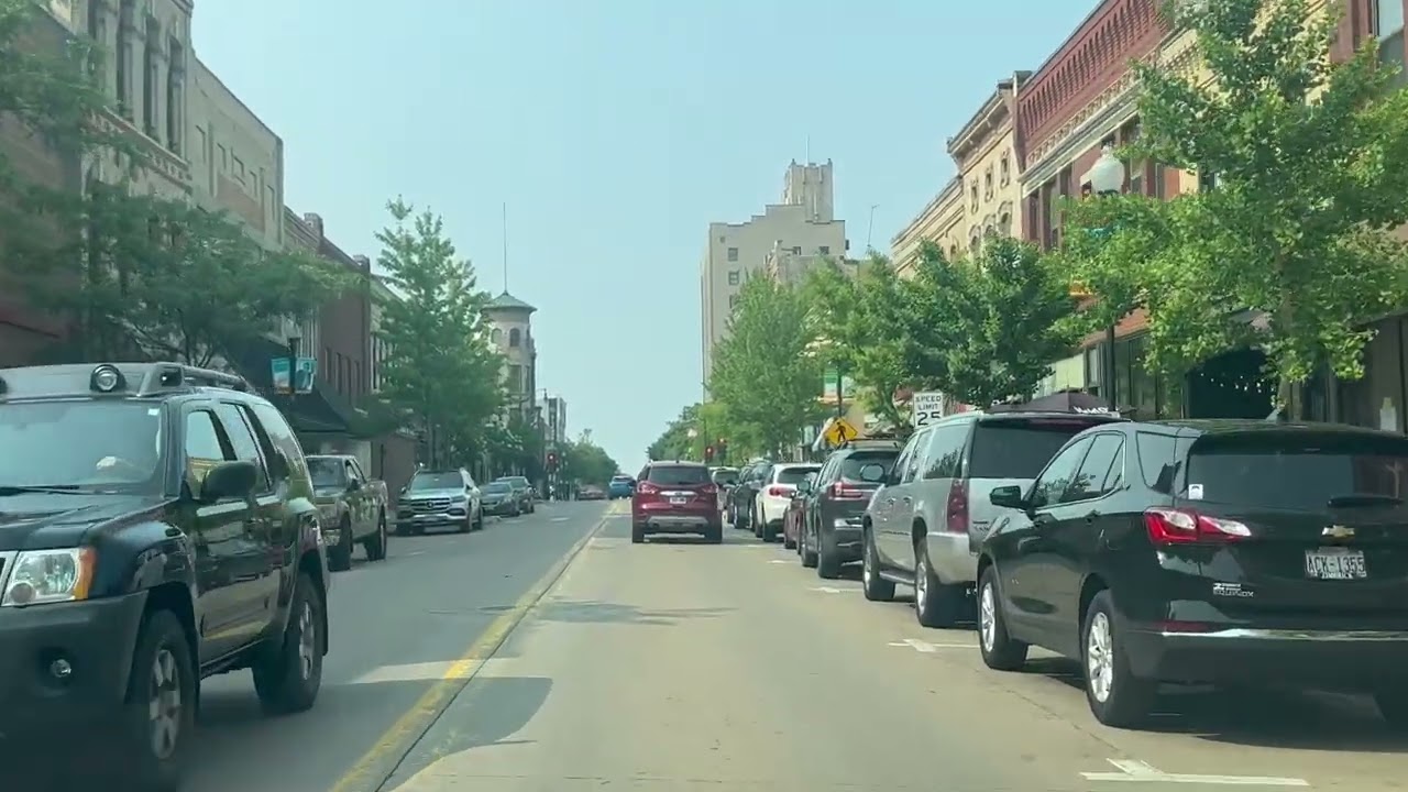 Cruising downtown Oshkosh Wisconsin while resurrecting many pleasant memories from 40 years ago